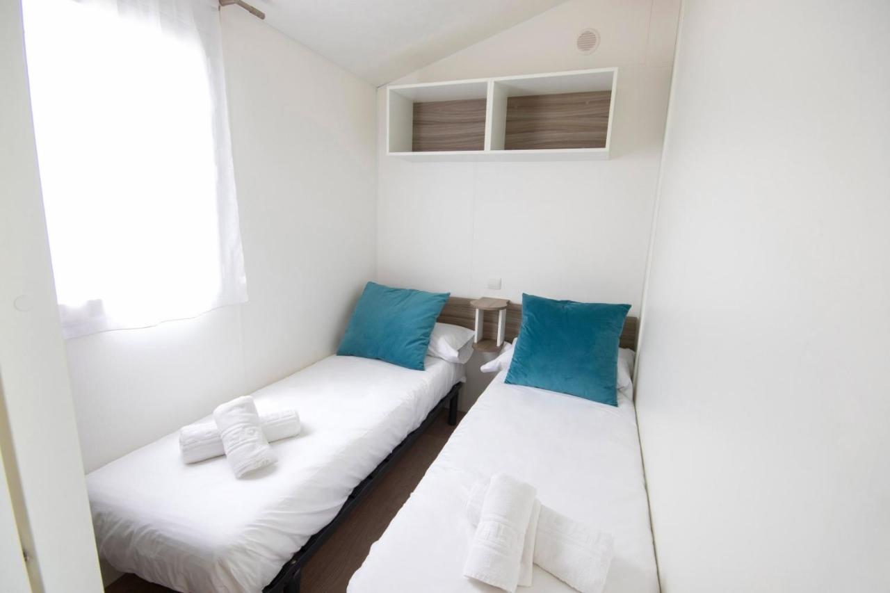 Somo Bungalow Resort - Camping Latas Bagian luar foto